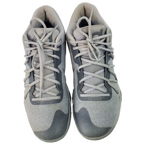 Nike KD Trey 5 Shoes Men's Size 9 Gray Sneakers 897638-011 Year 2018 Basketball